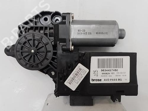 Used Right front window motor Right front window motor 37310454 37310454