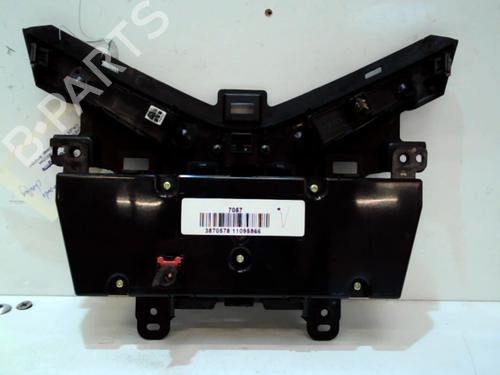 climate-control-chevrolet-cruze-j300-2009-37308789 main image