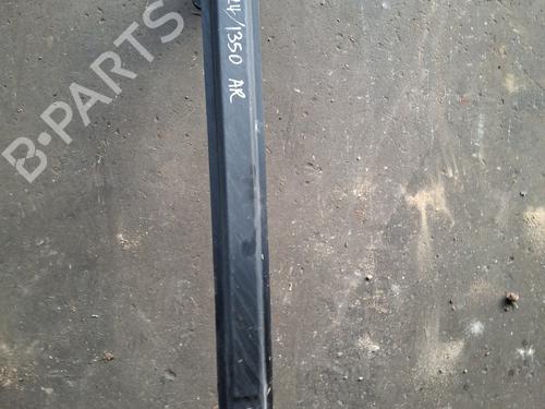 Used Rear bumper reinforcement Rear bumper reinforcement 37622522 37622522