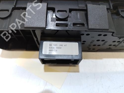 Left front window switch PEUGEOT 308 SW I (4E_, 4H_) 1.6 HDi | BP37317731I27 - Image 3