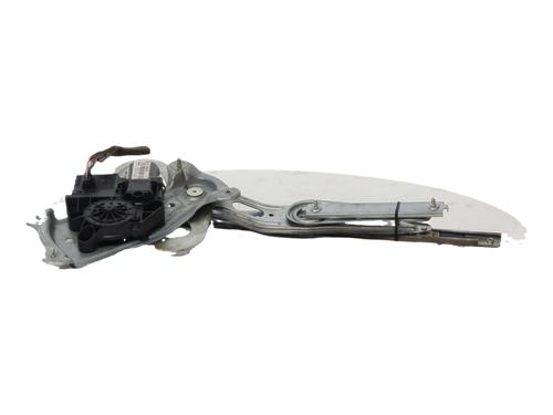 Rudehejsemekanisme venstre bagtil Rudehejsemekanisme venstre bagtil RENAULT SCÉNIC III (JZ0/1_) 1.9 dCi (JZ0J, JZ1J, JZ1K, JZ1S) (131 hp) 37462027 37462027