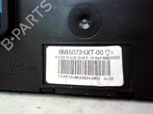 Used Climate control Climate control 37305607 37305607