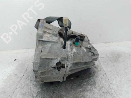 gearbox-renault-trafic-iii-van-fg_-2014-37320606 main image