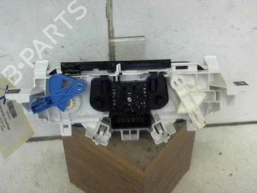 climate-control-renault-twingo-ii-cn0_-2007-37300510 main image