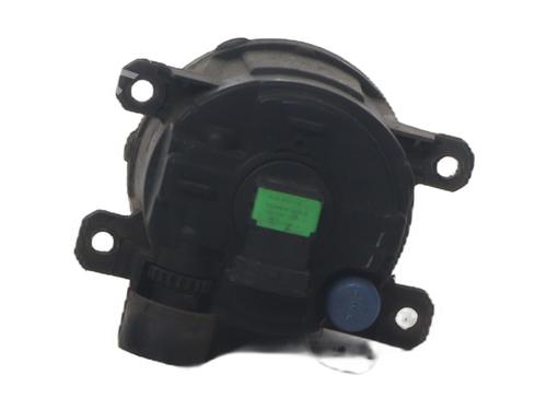 right-front-fog-light-fiat-500l-351_-352_-2012-37342023 main image