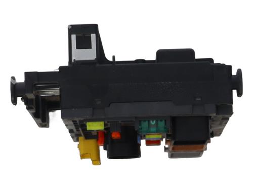 Used Fuse box Fuse box 37336511 37336511