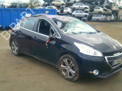 Dashboard PEUGEOT 208 I (CA_, CC_) 1.6 HDi | BP37619695C46  - Image 23