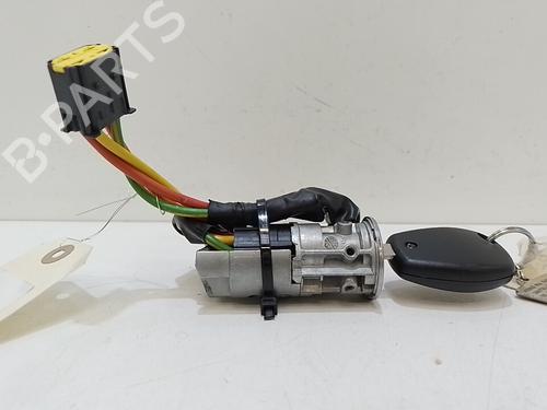 ignition-barrel-dacia-duster-hs_-2010-2011-2012-2013-2014-2015-2016-2017-2018-37317789 main image