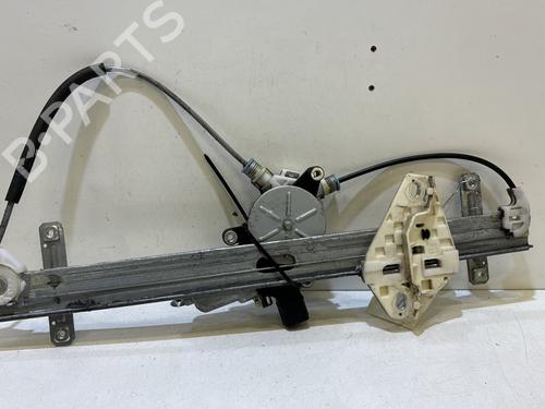 Alzacristallo anteriore destro Alzacristallo anteriore destro HONDA FR-V (BE) 2.2 i CTDi (BE5) (140 hp) 37325976 37325976