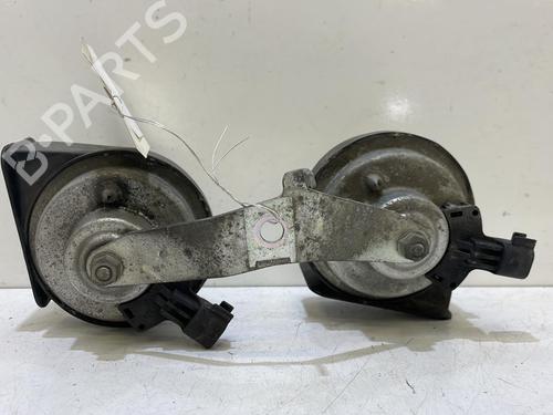 horn-opel-corsa-d-s07-2006-2007-2008-2009-2010-2011-2012-2013-2014-2015-37318985 main image
