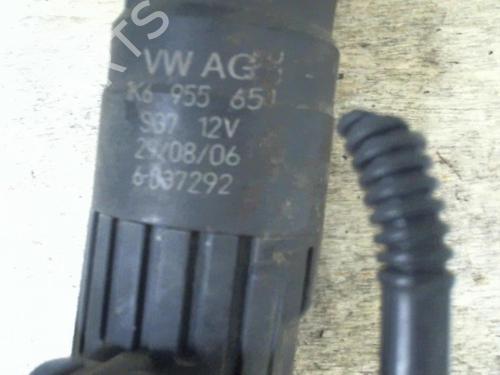 Used Washer pump Washer pump 37299918 37299918