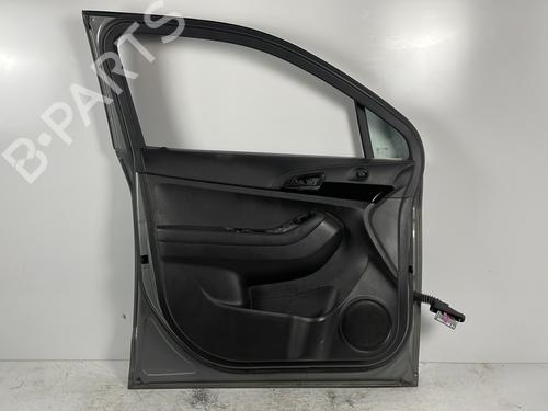 Used Left front door Left front door 37531926 37531926