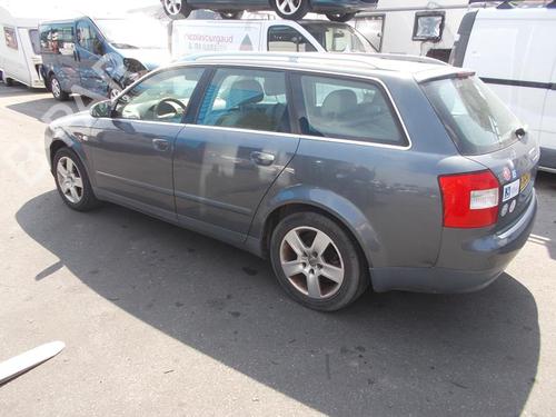 Right front fog light AUDI A4 B6 Avant (8E5) 1.9 TDI | BP37304854C31 - Image 7