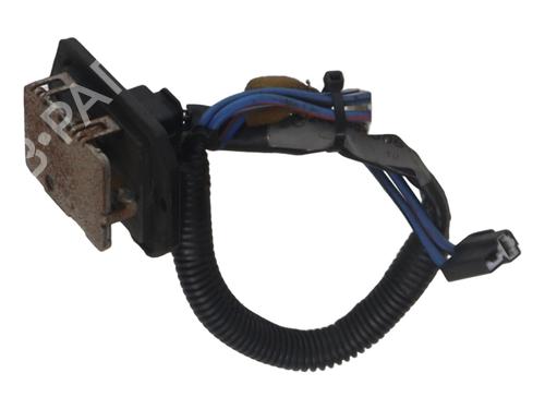 heater-resistor-toyota-yaris-_p1_-1999-2000-2001-2002-2003-2004-2005-37347680 main image