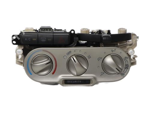 climate-control-toyota-yaris-_p1_-1999-2000-2001-2002-2003-2004-2005-37347571 main image
