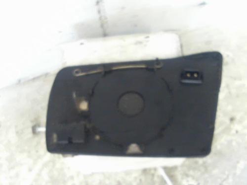 Used Right mirror glass Right mirror glass MERCEDES-BENZ C-CLASS (W202) C 240 (202.026) (170 hp) 40509232 40509232