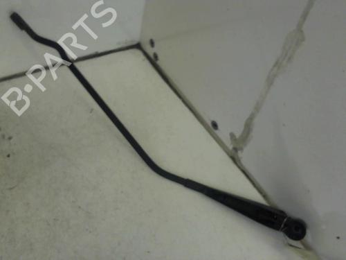 Used Front windshield wiper arm Front windshield wiper arm 37300534 37300534