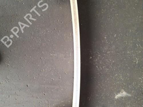 Used Rear bumper reinforcement Rear bumper reinforcement 37622777 37622777