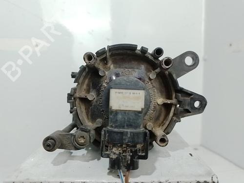 Højre Foran Tågelygte Højre Foran Tågelygte AUDI A4 B6 (8E2) 1.9 TDI (130 hp) 37313132 37313132