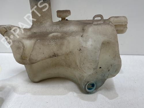 Used Windscreen washer tank Windscreen washer tank 37615338 37615338