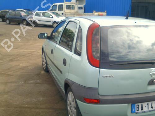 Brugte OPEL CORSA C (X01)  1.2 (F08, F68)  4829125