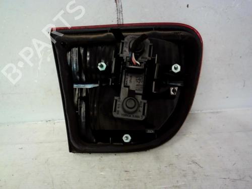 right-tailgate-light-seat-leon-1m1-1999-2000-2001-2002-2003-2004-2005-2006-37305565 main image