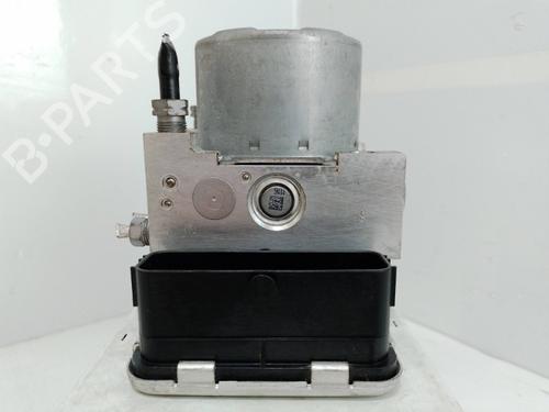 abs-pump-renault-trafic-iii-van-fg_-2014-37322377 main image