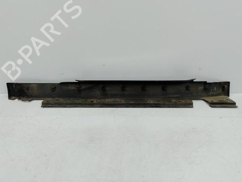 Used Left sideskirt Left sideskirt 37621386 37621386