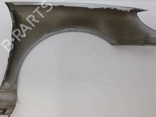 Used Left front fenders Left front fenders 37615957 37615957