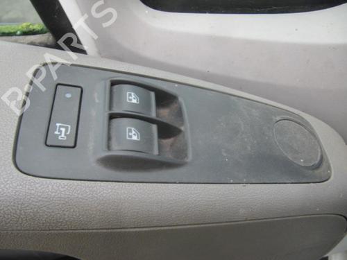 - Image 3