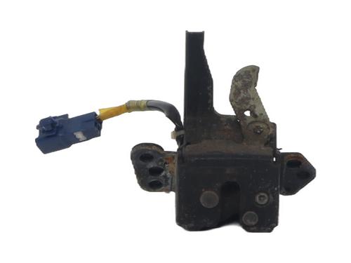 Bagklap lås Bagklap lås TOYOTA YARIS (_P9_) 1.4 D-4D (NLP90_, NLP90R) (90 hp) 37339284 37339284