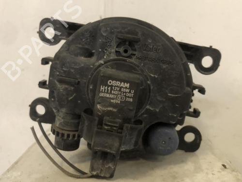 Used Right front fog light Right front fog light 37309755 37309755