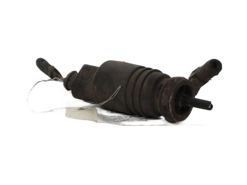 washer-pump-mercedes-benz-c-class-coupe-cl203-2001-2002-2003-2004-2005-2006-2007-2008-2009-2010-2011-37330431 main image