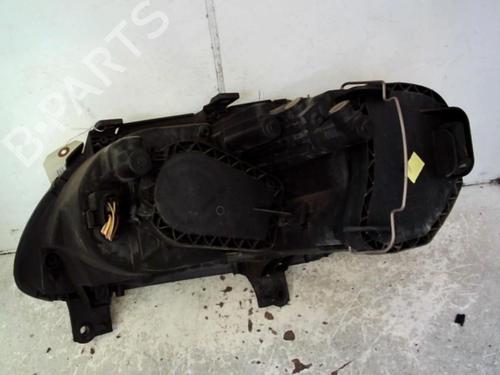 Used Right headlight Right headlight 37305308 37305308