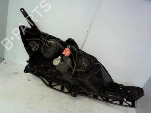 Used Left headlight Left headlight 37305726 37305726