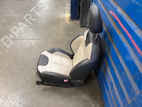 Right front seat CITROËN DS3 (SA_) 1.6 HDi 110 | BP39478972C16 - Image 2