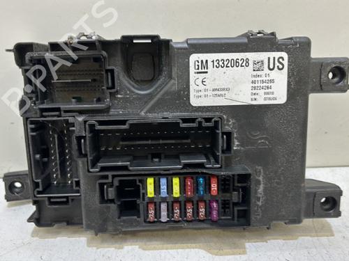electronic-module-opel-corsa-d-s07-2006-2007-2008-2009-2010-2011-2012-2013-2014-2015-37322654 main image