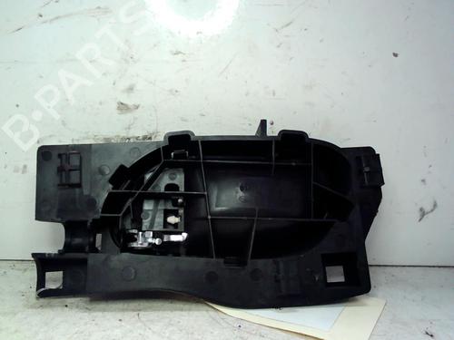 Used Rear right interior door handle Rear right interior door handle 37304869 37304869