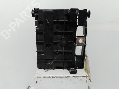 fuse-box-citroen-c5-iii-rd_-2008-2009-2010-2011-2012-2013-2014-2015-2016-2017-37311836 main image