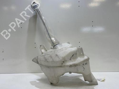 Used Windscreen washer tank Windscreen washer tank 37620662 37620662