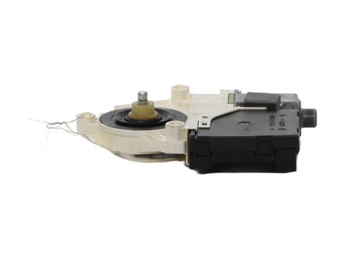 Right front window motor AUDI A3 (8P1) 1.9 TDI | BP37323730E20 - Image 3