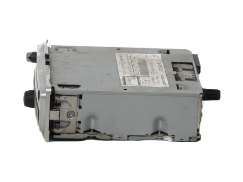 radio-renault-megane-iii-hatchback-bz01_-b3_-2008-37348114 main image