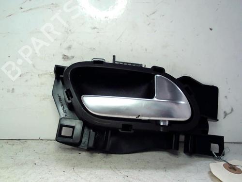 Used Rear right interior door handle Rear right interior door handle 37304817 37304817