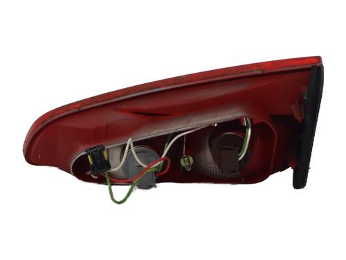 left-tailgate-light-peugeot-607-9d-9u-2000-37333192 main image