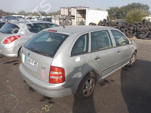 Left headlight SKODA FABIA I Combi (6Y5) 1.9 TDI | BP37317757C28 - Image 6