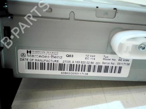Used Radio Radio 37308919 37308919