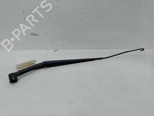 Used Front windshield wiper arm Front windshield wiper arm 37313289 37313289