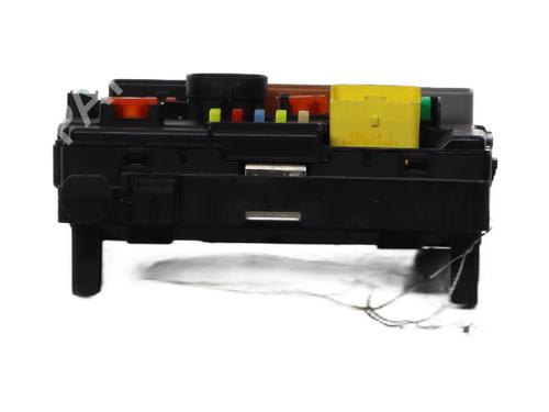 Fuse box CITROËN C3 II (SC_) 1.4 HDi 70 (SC8HZC, SC8HR0, SC8HP4) | BP37330418E1 - Image 3