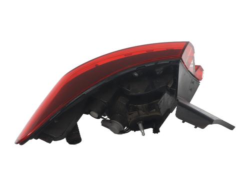 right-taillight-renault-clio-v-b7_-2019-37342089 main image