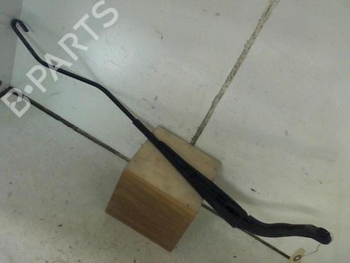Used Front windshield wiper arm Front windshield wiper arm 37301353 37301353